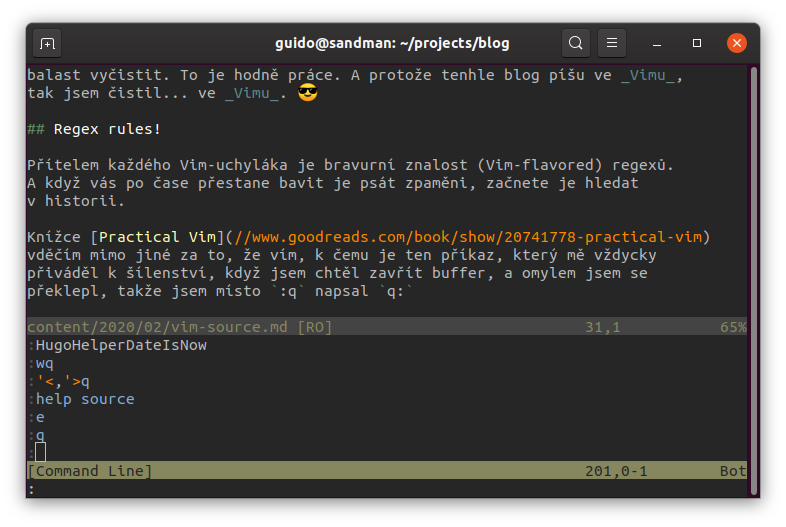 Vim buffer s otevřeným command-line oknem s historií příkazů